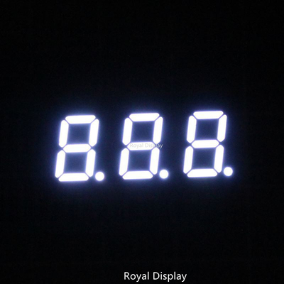 0,56 pulgadas LED dividen la pantalla LED de segmento en segmentos de la polaridad 110mcd 7 del cc de la exhibición